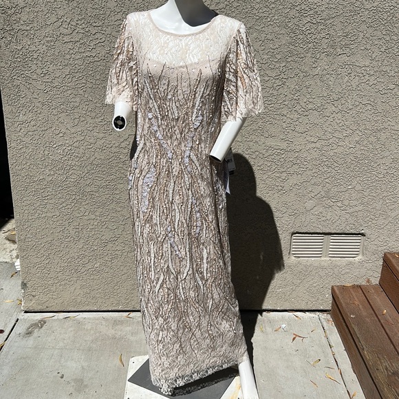 Adrianna Papell Dresses & Skirts - Adrianna Papell Beaded Flutter Sleeve Gown sz 12 P Wedding, Mother of the Bride